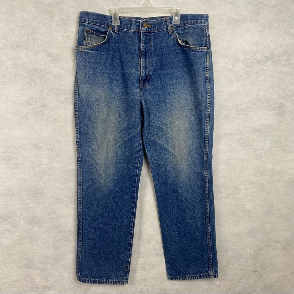 Vintage 1980’s Men’s H.I.S Jeans Made in the USA Size 38x30 Flaw